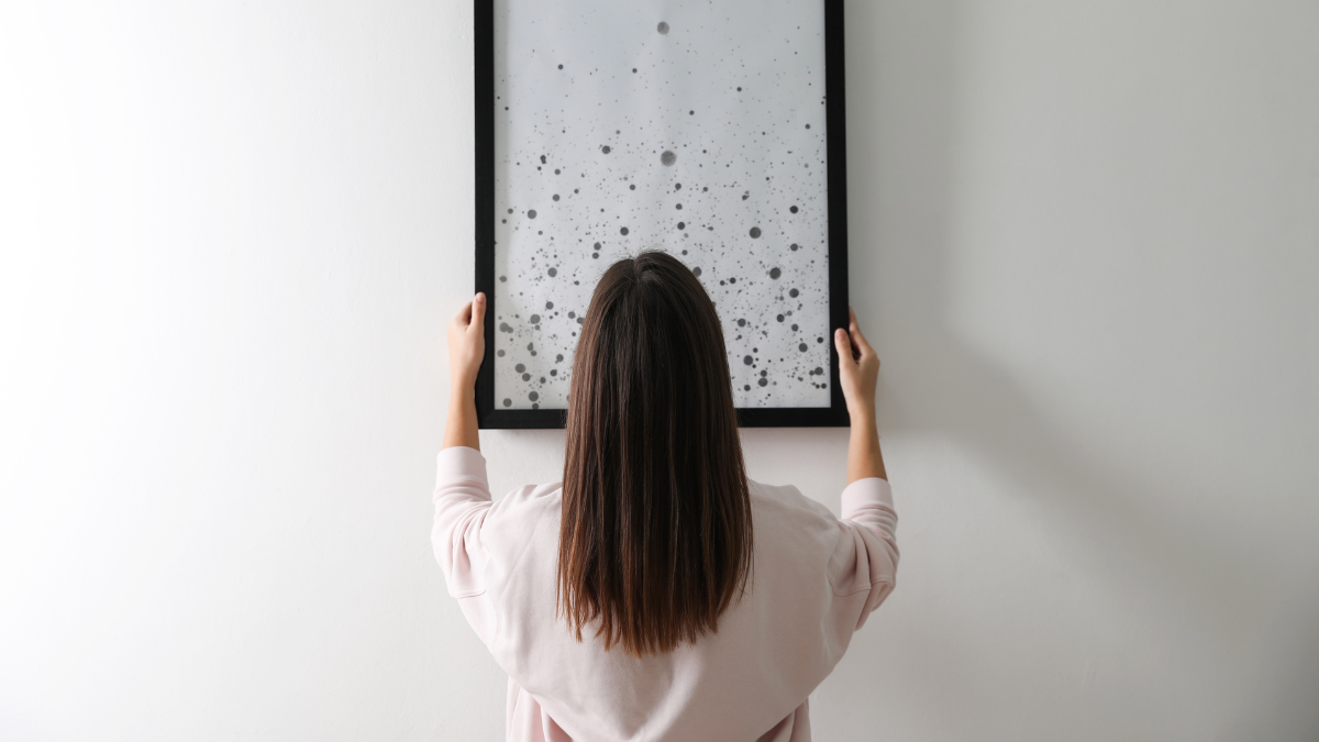 obraz na ścianie w przedpokoju